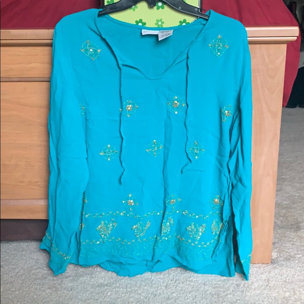 Long sleeve shirt